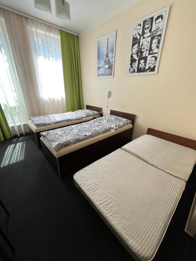 Apartmany U Reky Sazava מראה חיצוני תמונה